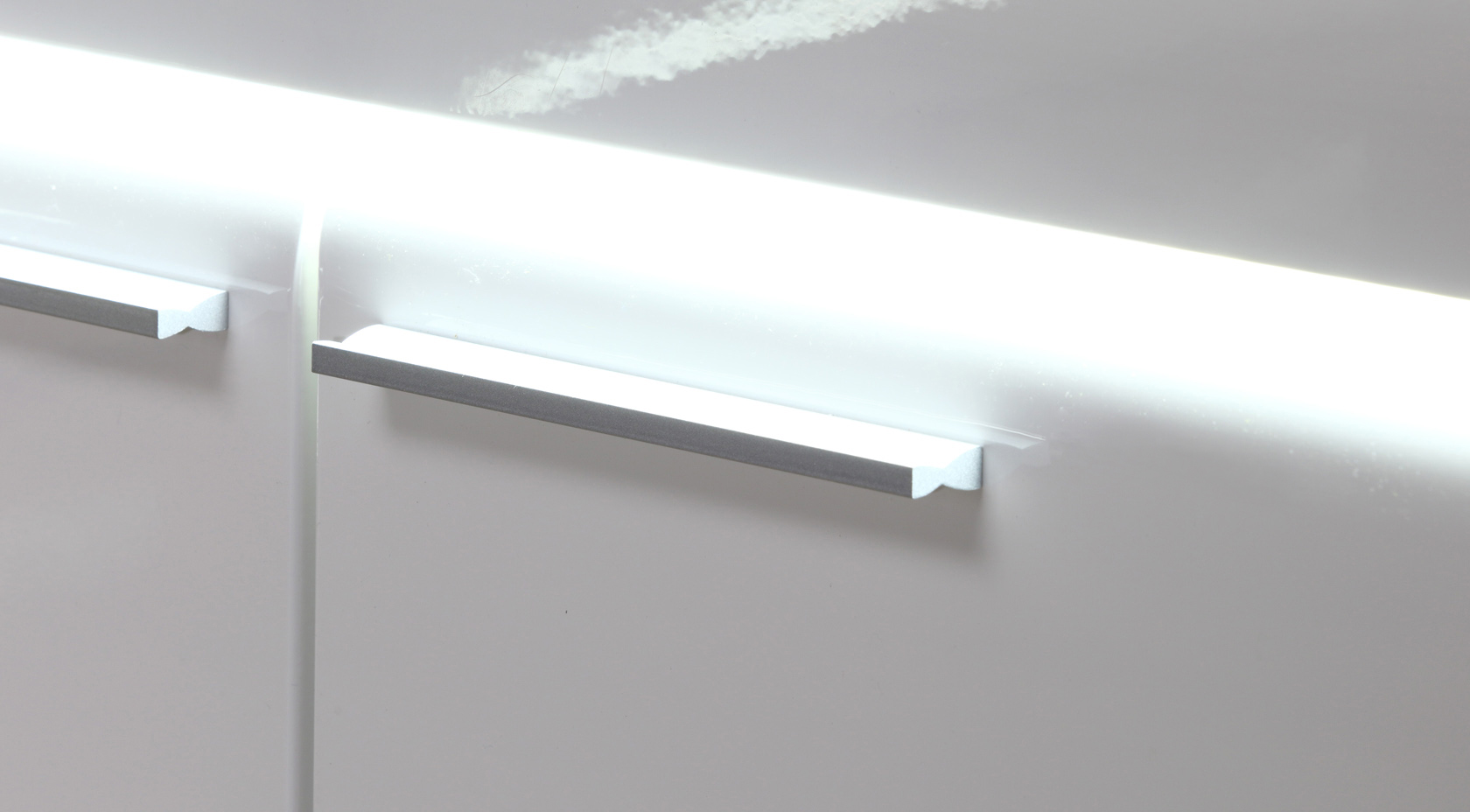l-light11468314294